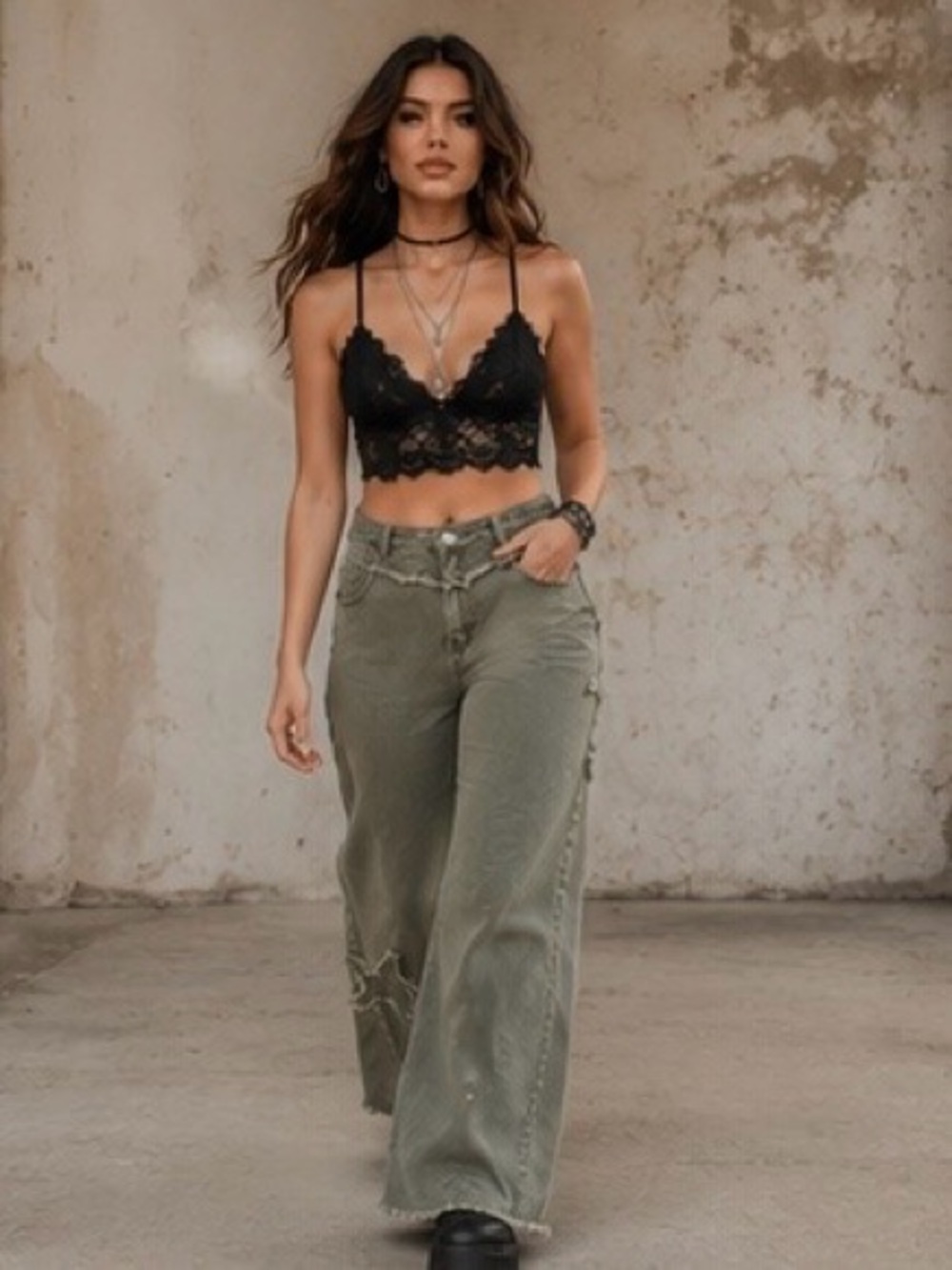 Hot Topic Olive Green Wide Leg Star Jeans Grunge Y2K Frayed High Rise Cotton | L